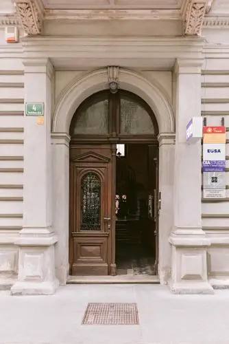 Fluxus Hostel