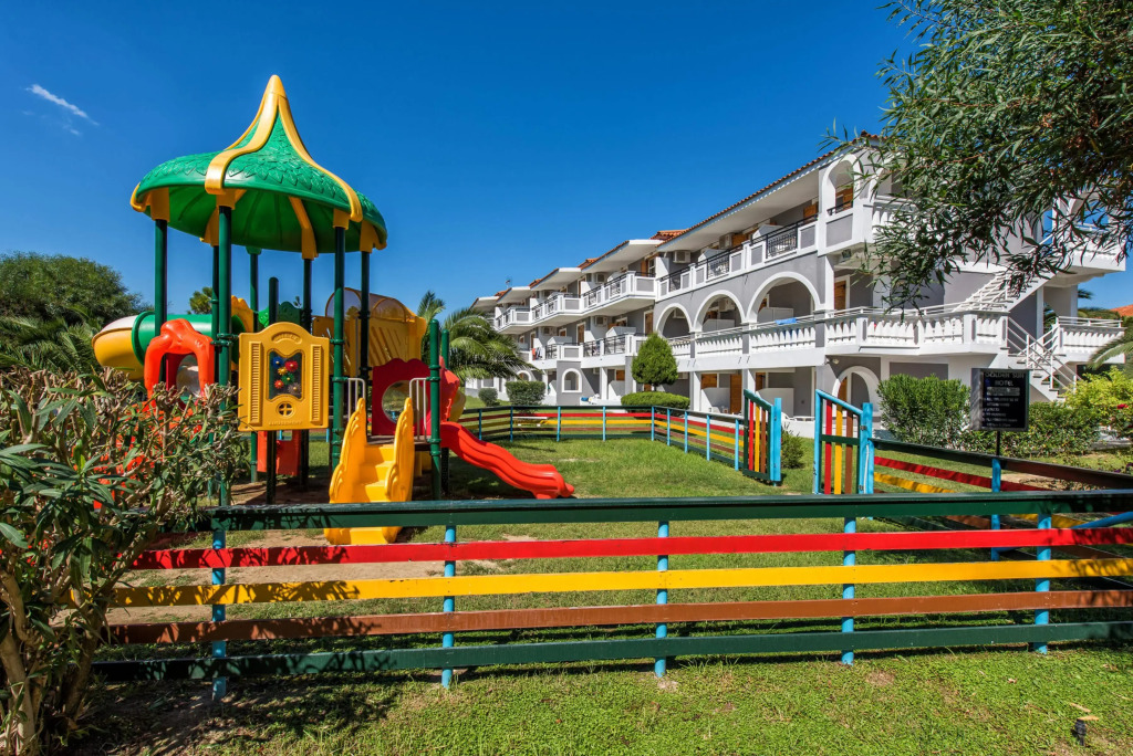 Golden Sun Hotel