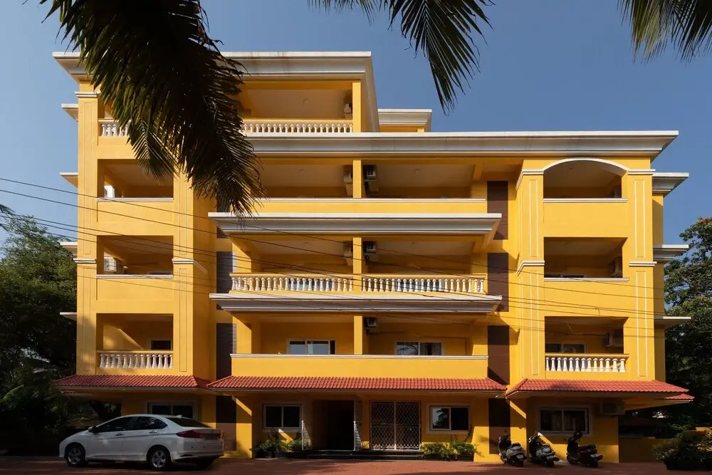 The Yellow by OYO Rooms