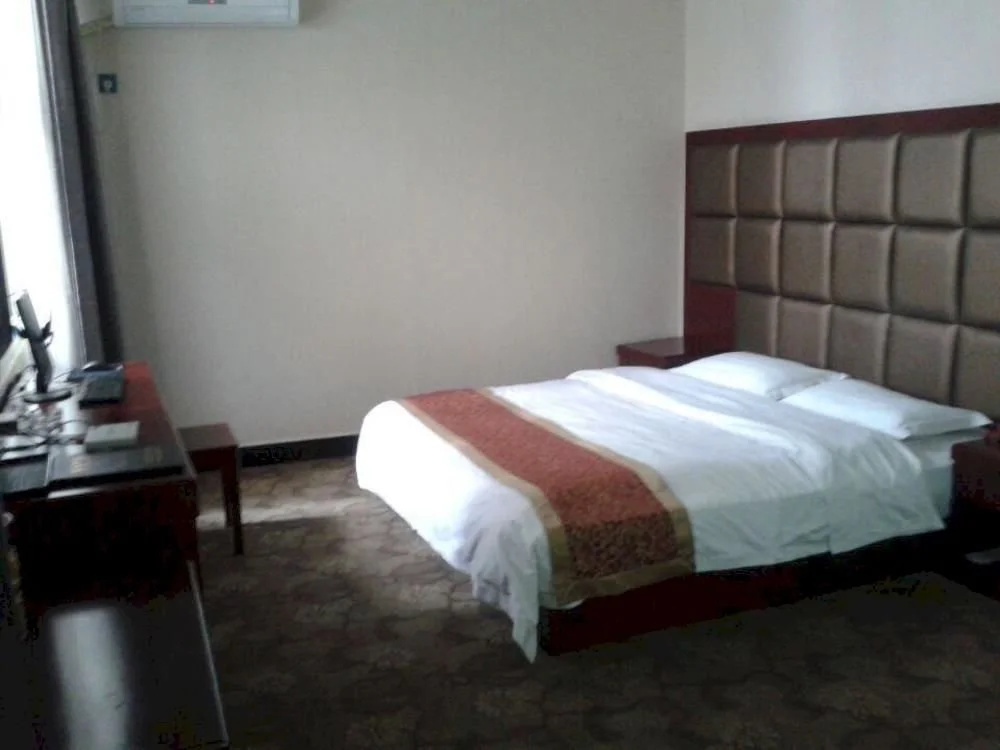 Zhen'an Jinhu Hotel