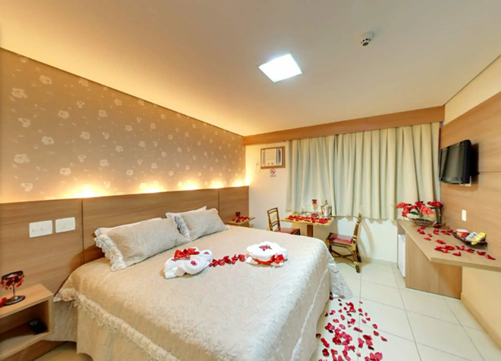 Amazon Plaza Hotel