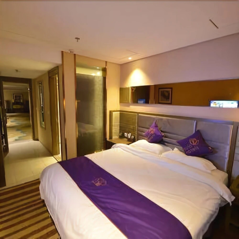 Boyue Hotel