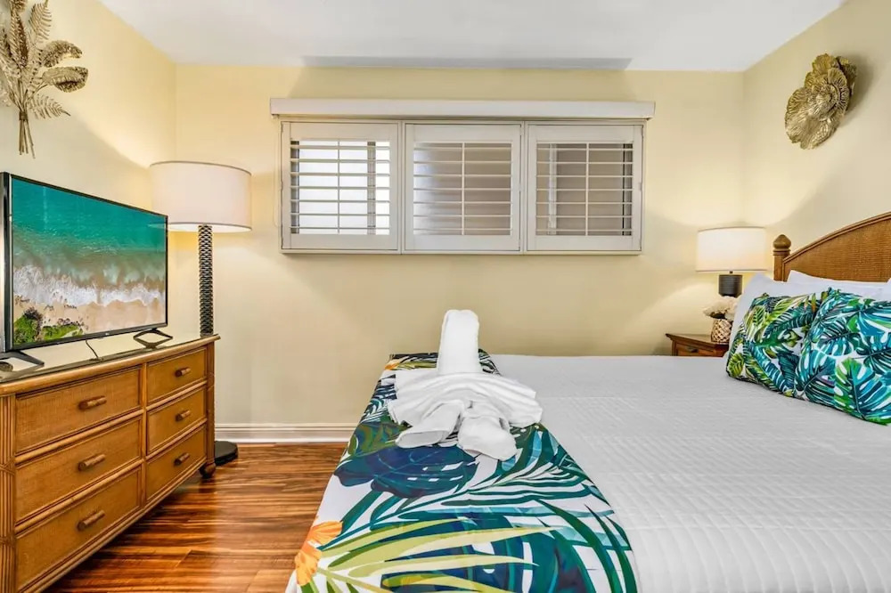 Kamaole Beach Royale 206 By Coldwell Banker Island Vacations