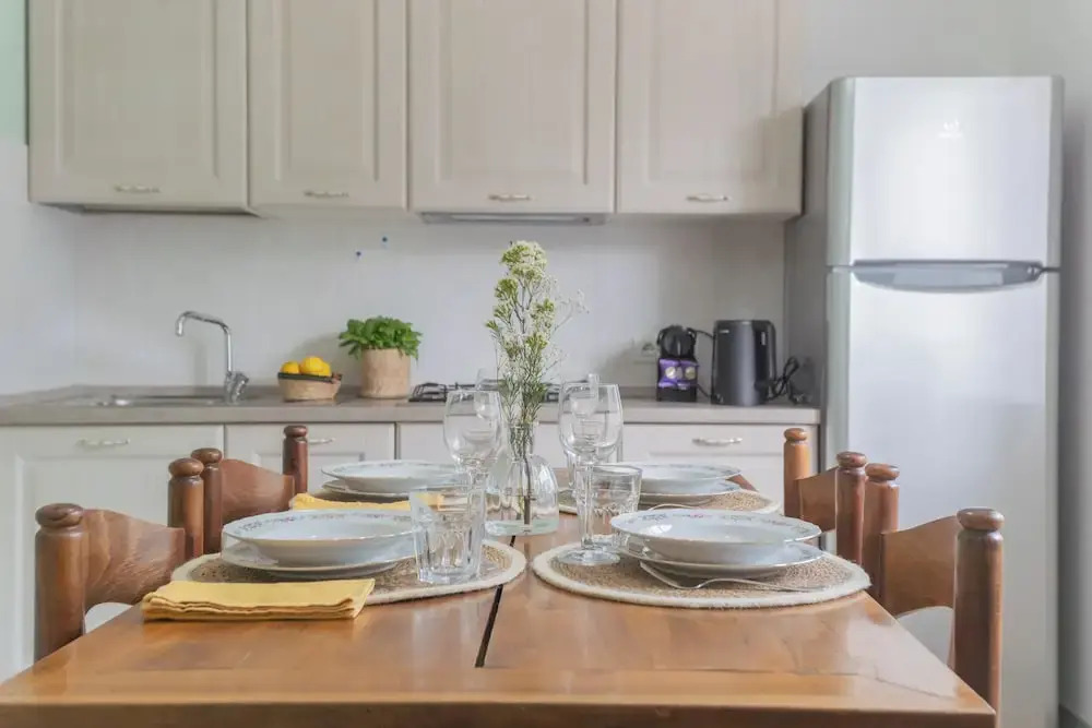La Quiete With Private Garden by Rent all Como