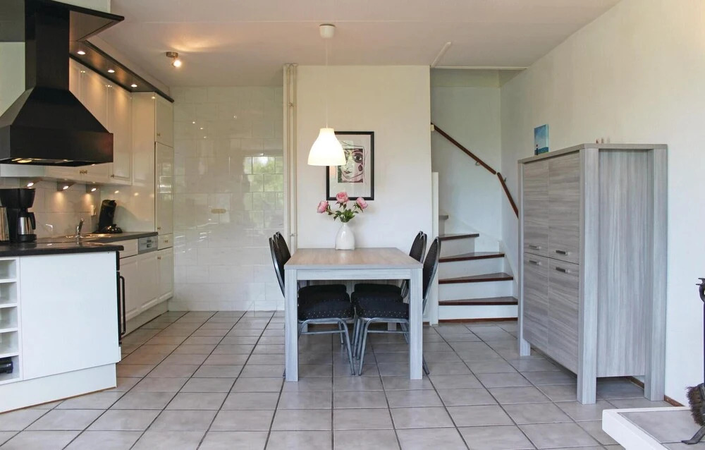 Beautiful Home In Nieuwvliet-Bad