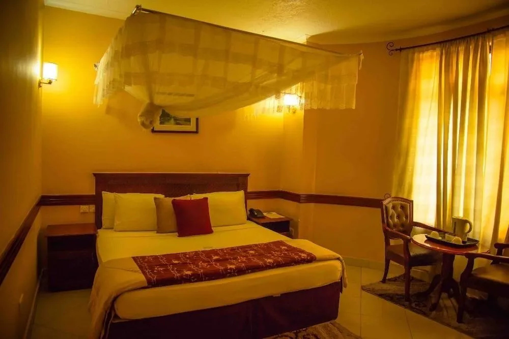City Style Hotel