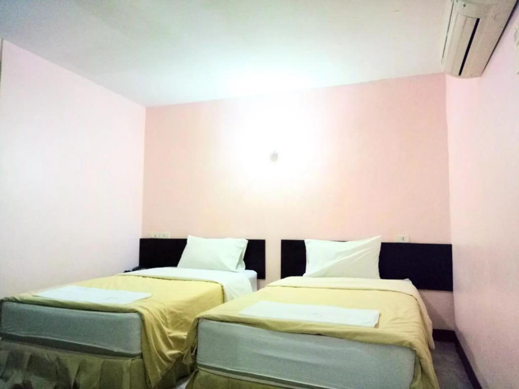 Ban Bua Resort & Hotel