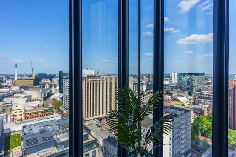 Birmingham Luxury Apartment - Free Wifi