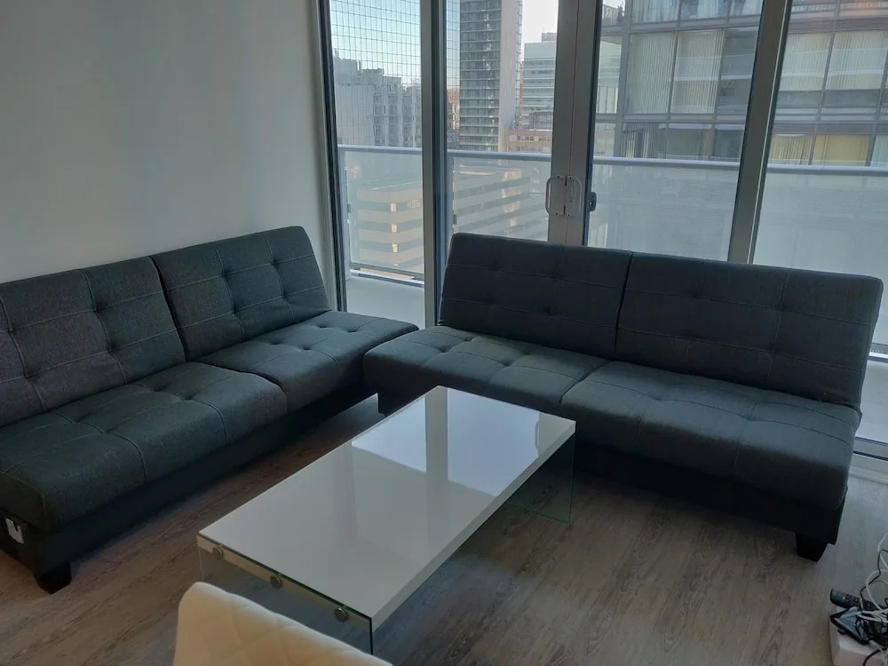 Amazing Downtown Core Toronto Suite