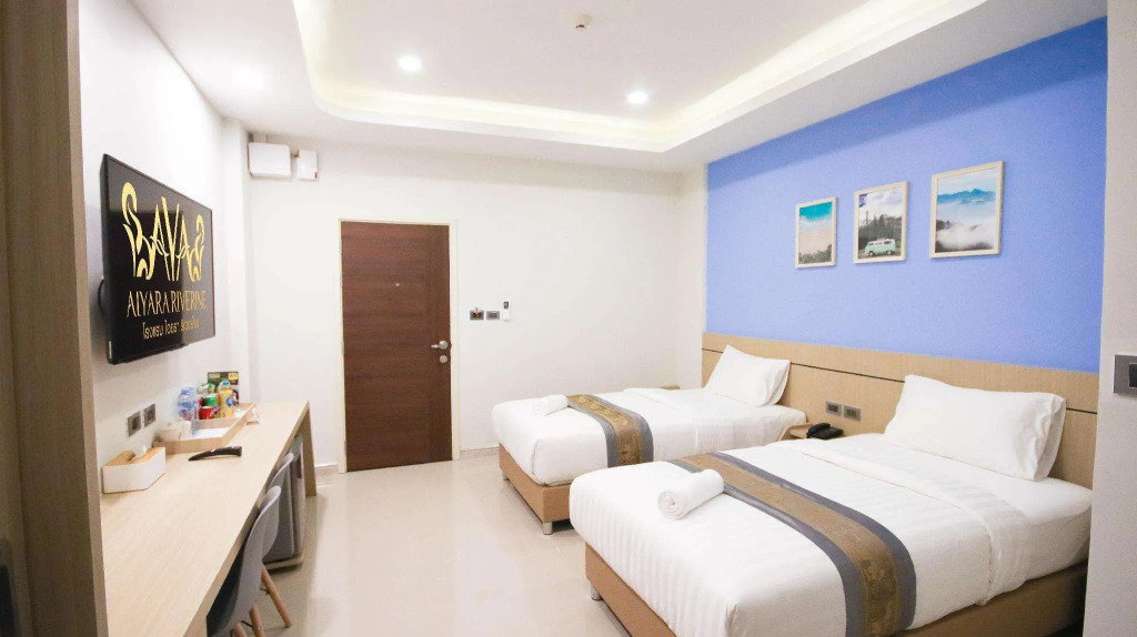 โรงแรม บ้านริมโขง