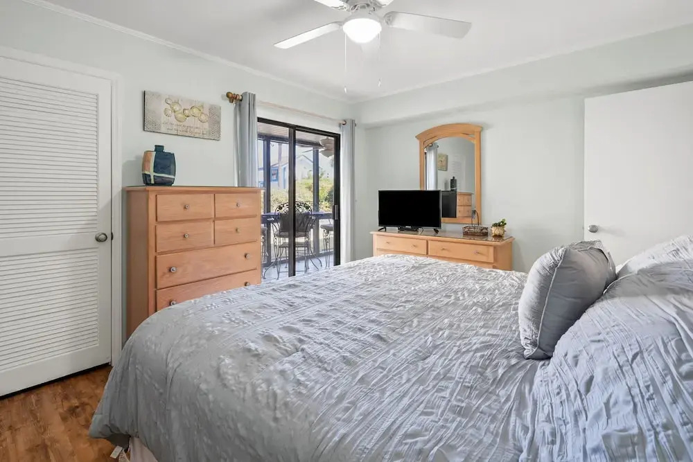 Sea Cloisters 102f 2 Bedroom Condo