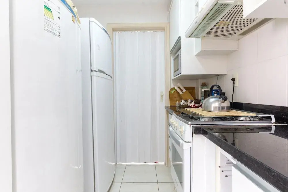 Apto c/ churrasq. 2 suítes 900m da praia VDI208