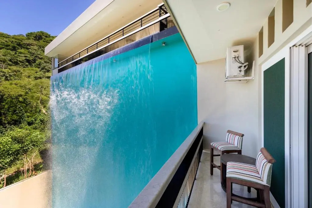 Luxury Beach Frontage Villa with amazing views for Rent