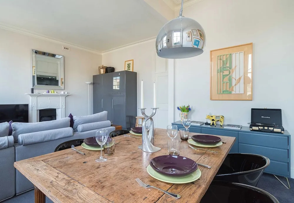 Elegant Home near Kensington High Street
