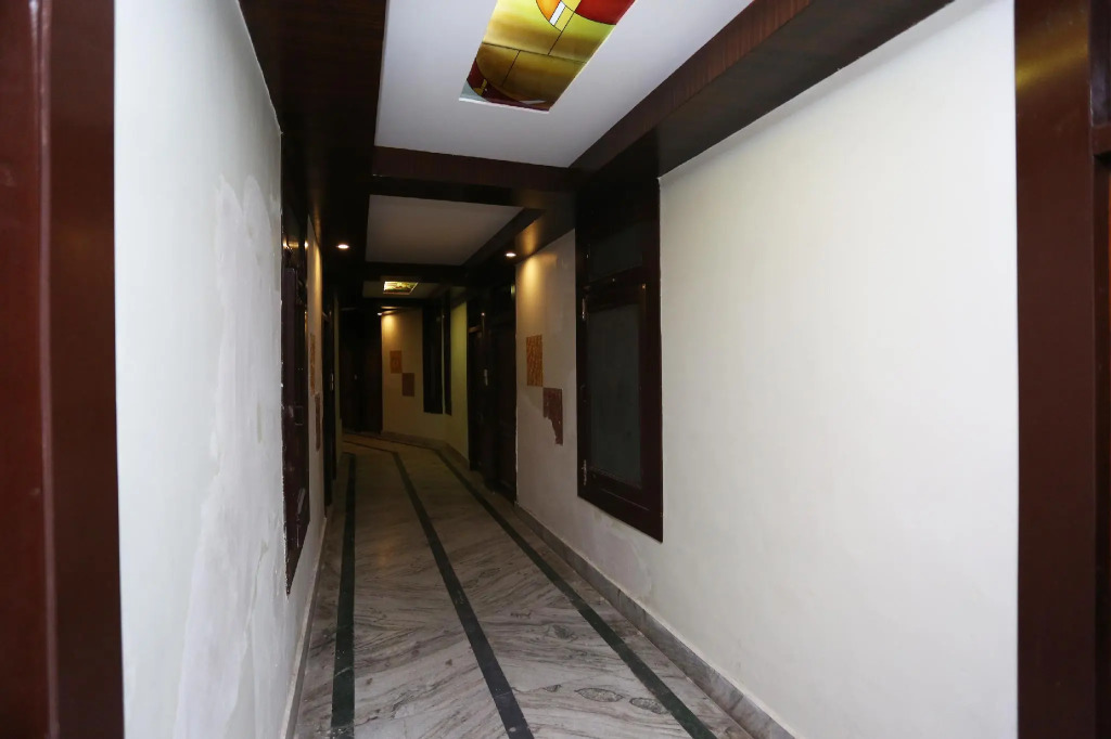 OYO 35366 Hotel Shiv Murti