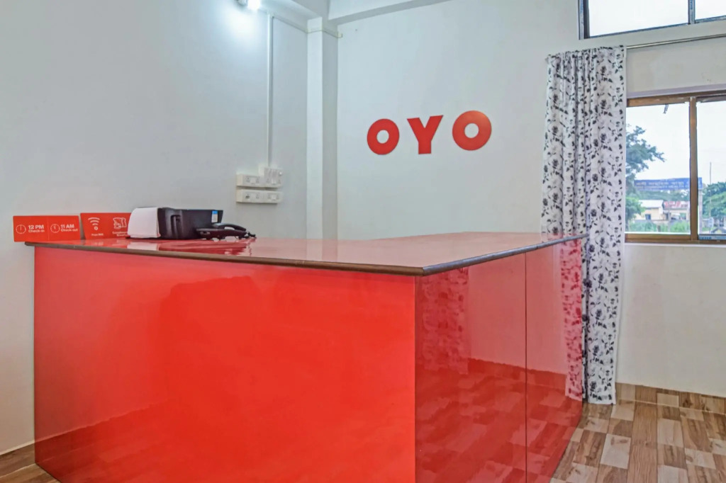 OYO Flagship 79490 Jp Guest House