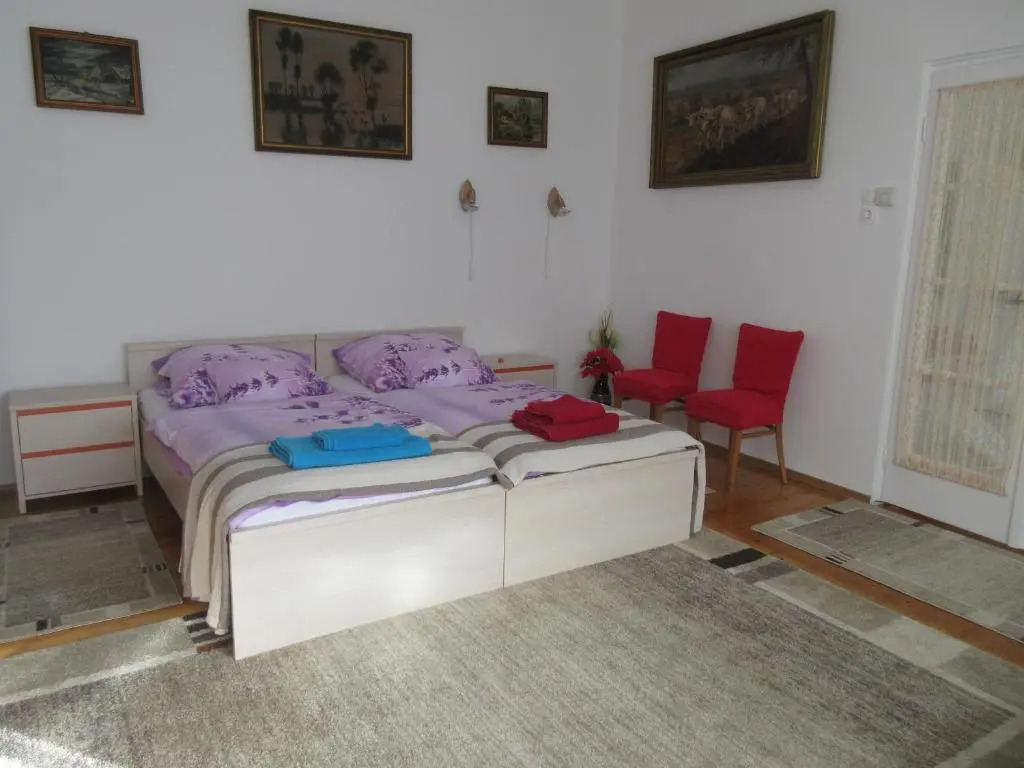 Sissi Residence with free parking lot