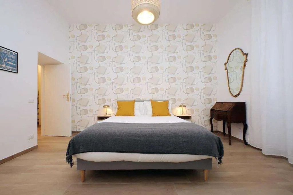 Brand new Vatican flat with terrace