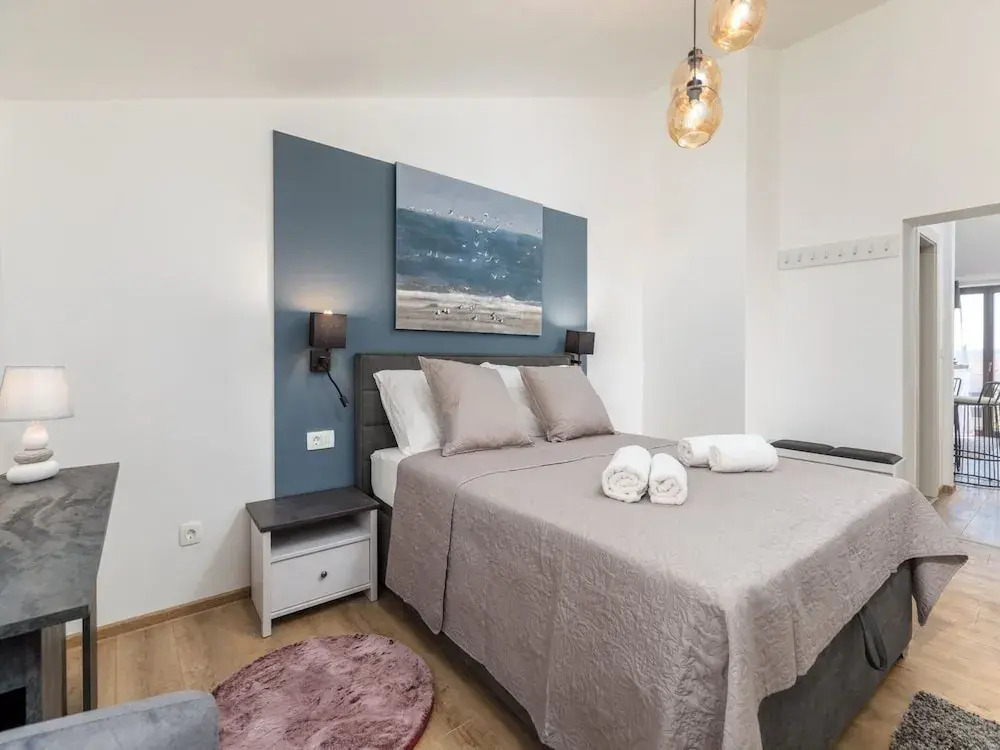 Apartment in Valbandon Near Beach & Pool