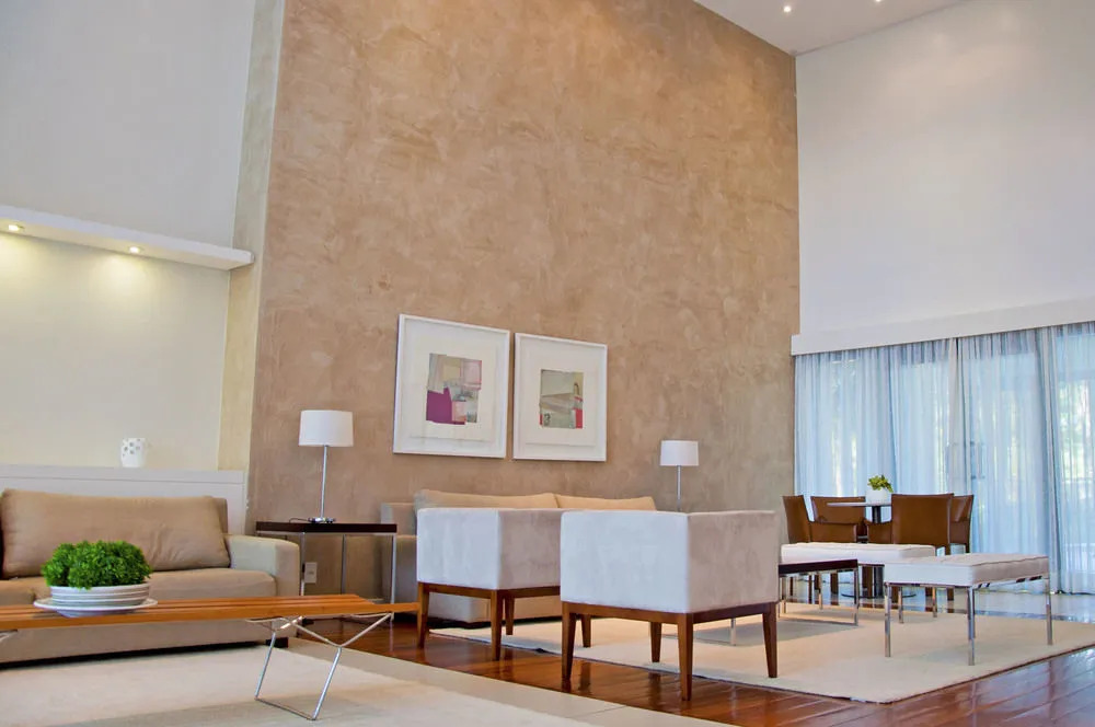Golden Oasis Living in Rio