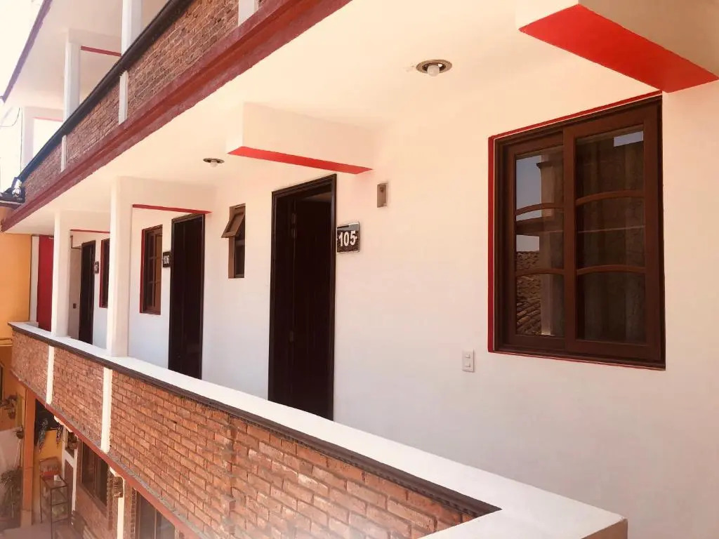HOTEL LA GRAN MANZANA