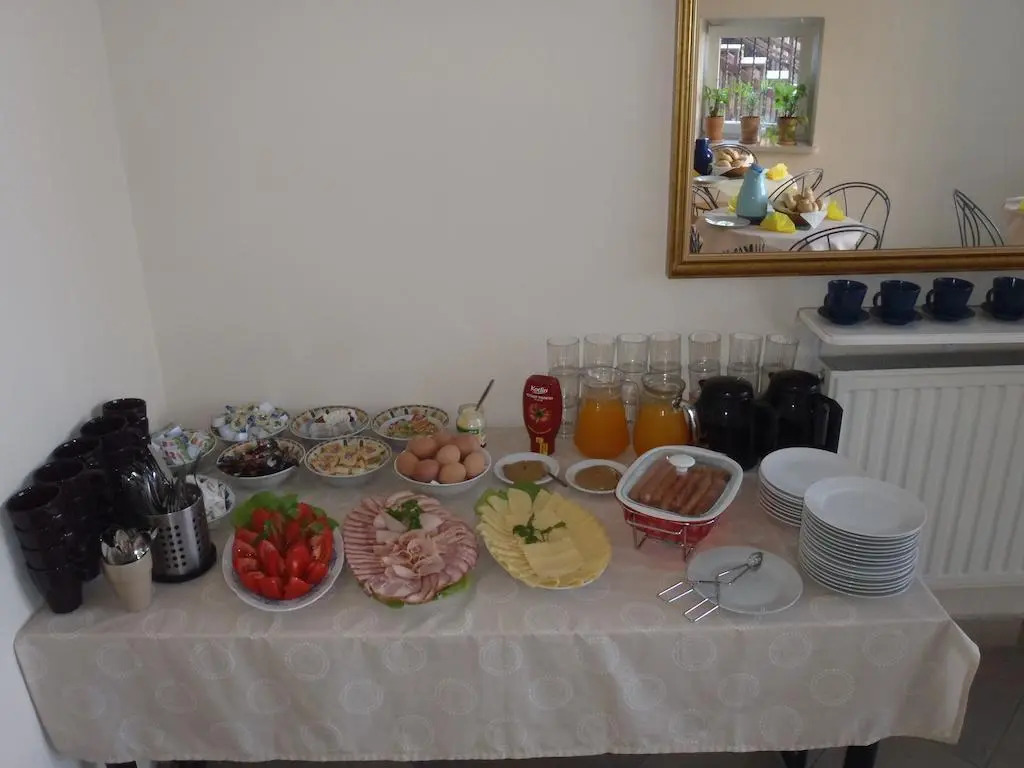 Hostel Incom