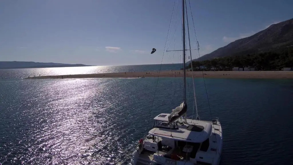 Luxury Catamaran Lagoon 42, AC & GN