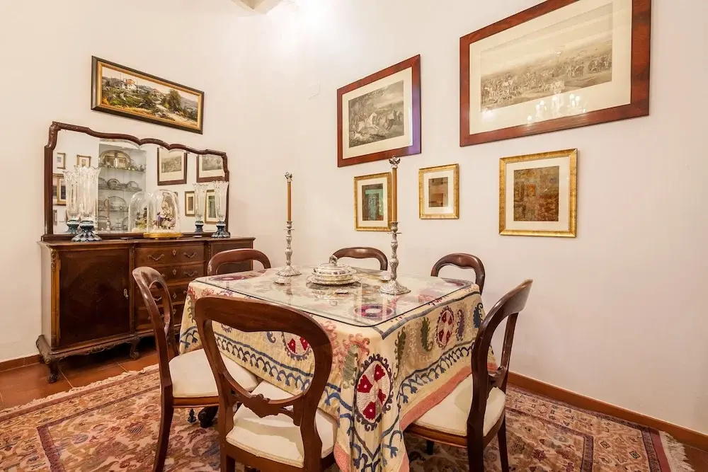 Manor House in Seville Center, Next to Roman Columns of Hercules Wifi,