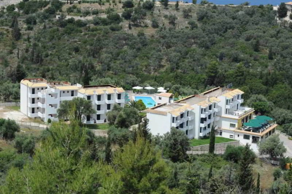 Santa Marina Hotel