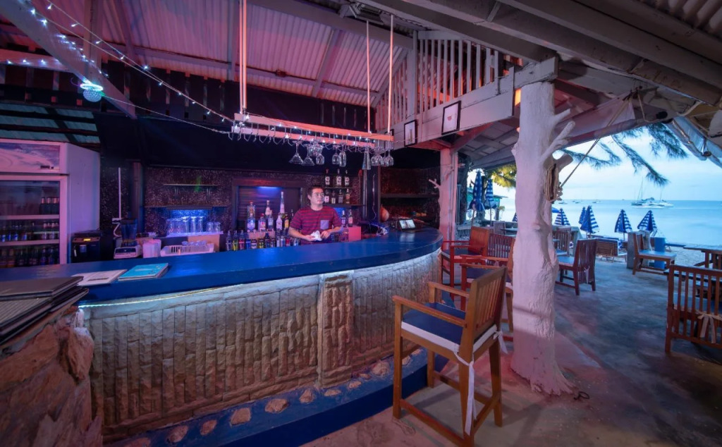 Bay Beach Resort