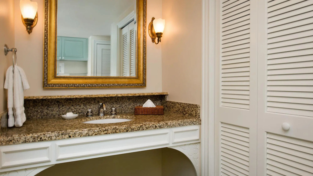 Disney's Saratoga Springs Resort & Spa 