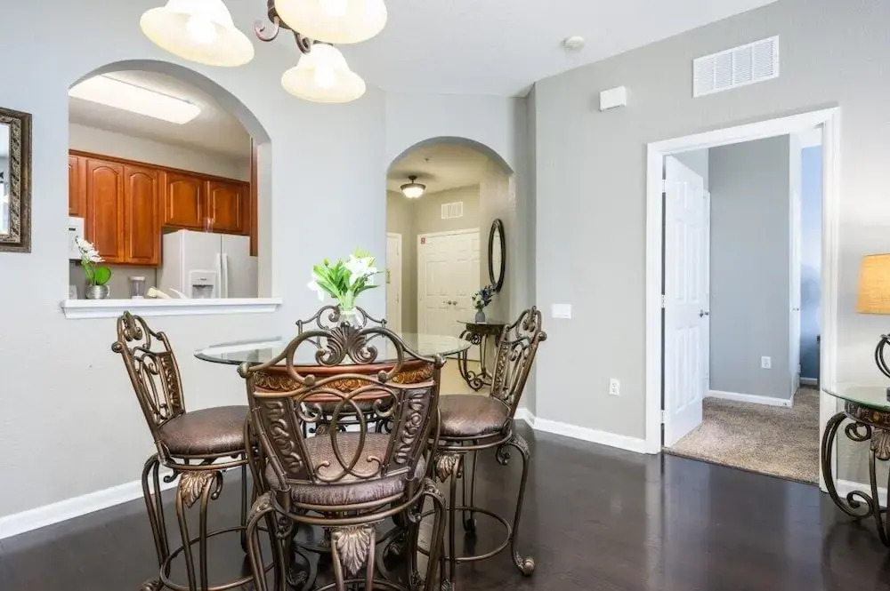 Beautiful Deluxe Condo, Vista Cay - 3024