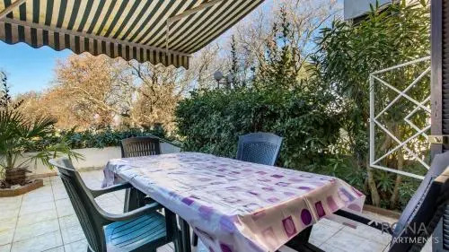 One-Bedroom Apartment in Cervar Porat