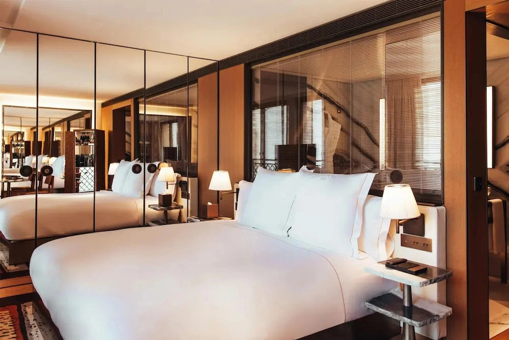 Sax Paris, LXR Hotels & Resorts