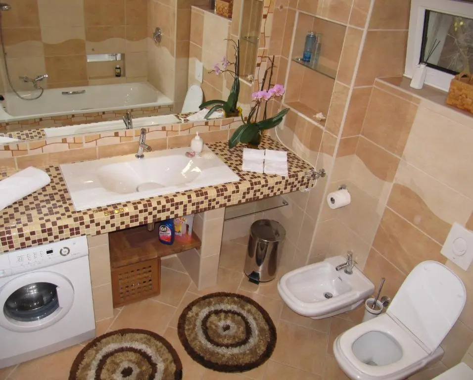 Belloapartamento Ház Balatonkenese, Strand 800m, Jakuzzi