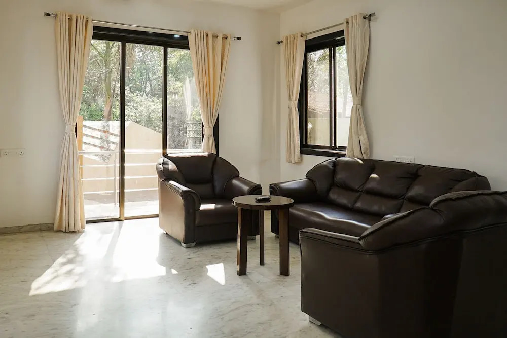 OYO 19519 Home Exotic 4BHK Villa Tungrali