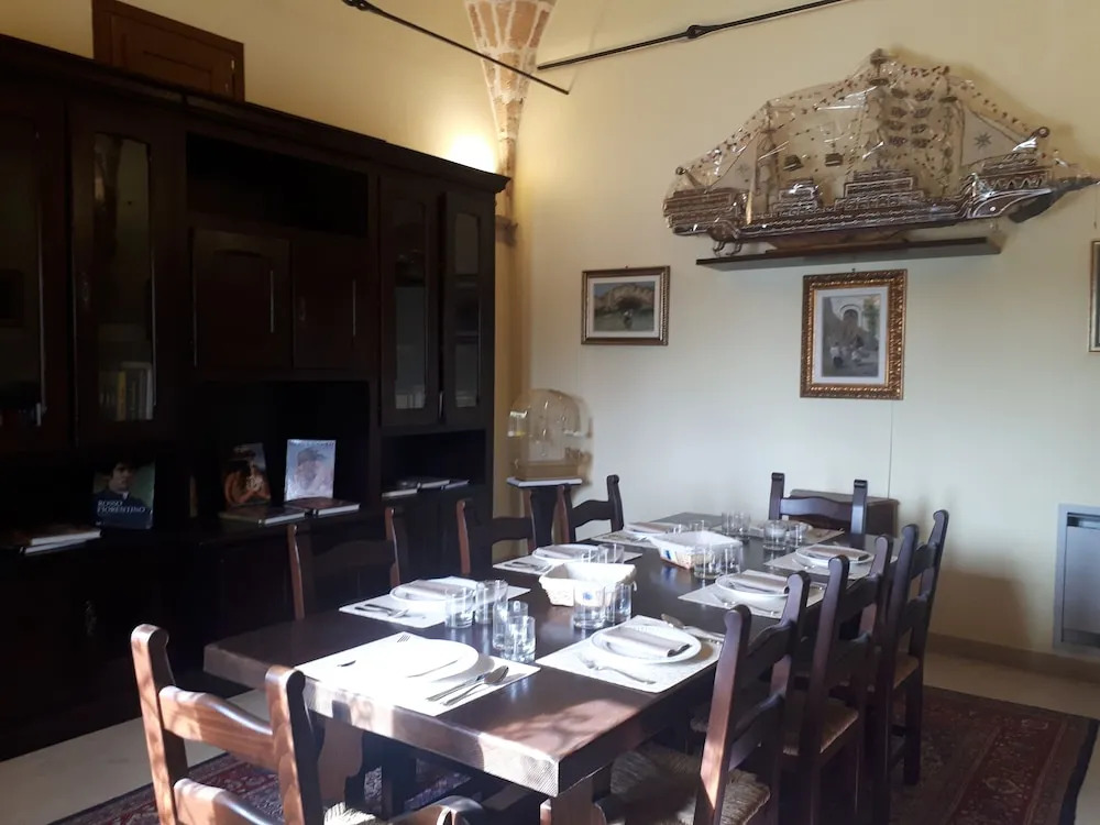 B b With Swimming Pool Tenuta Agrumi del Salento Triple Deluxe Citrus Attic