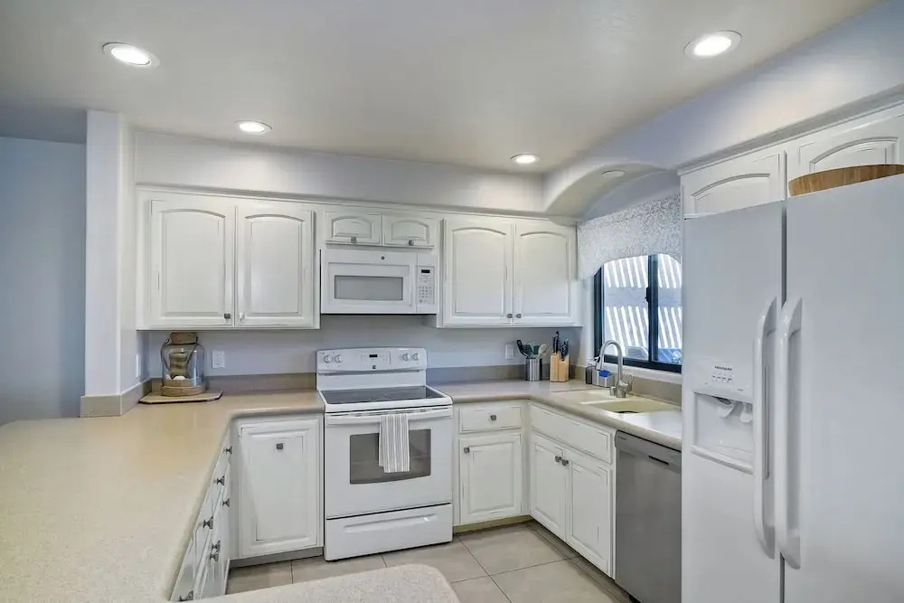441 S Sierra - Unit 301
