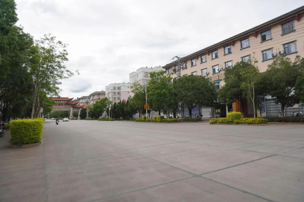Yuxi Jiangnan Hotel (High-speed Railway Station)