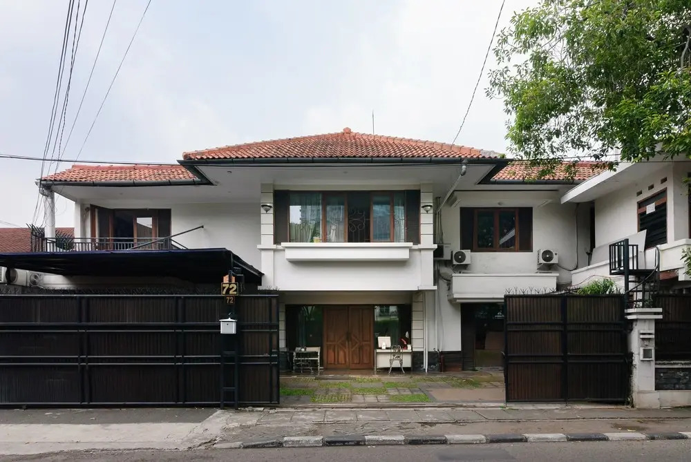 Urbanview de Dharmawangsa Suite Hotel