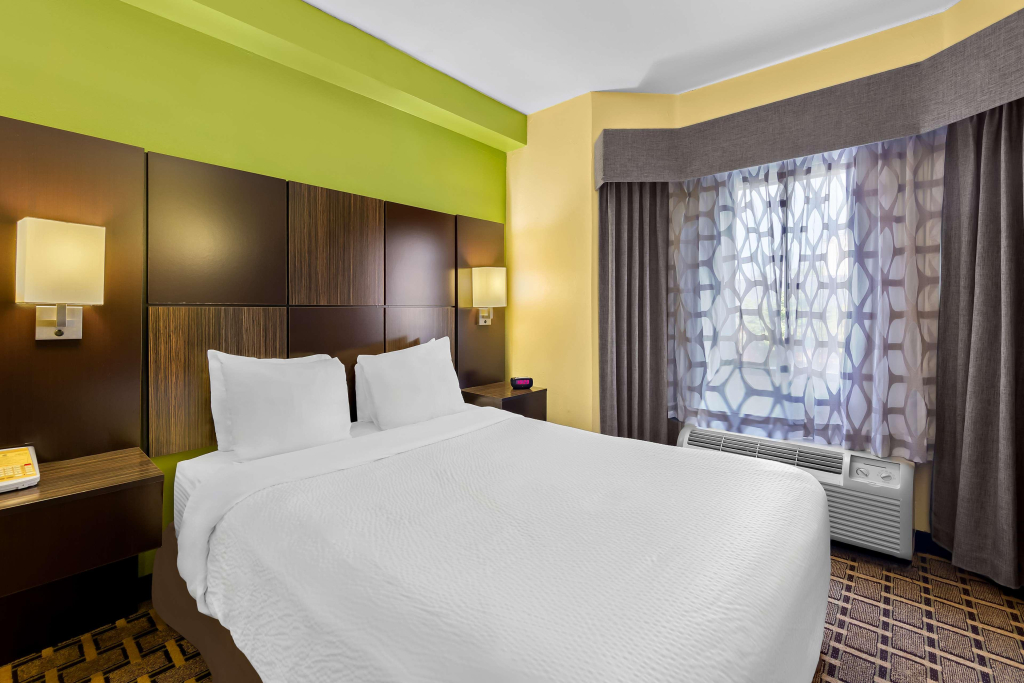 Best Western Knoxville Suites - Downtown
