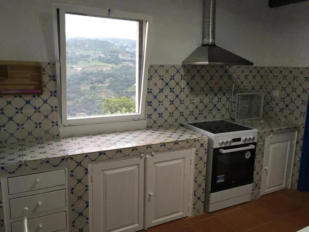 Casa do Casal em Resende com Vista Para o Rio Douro
