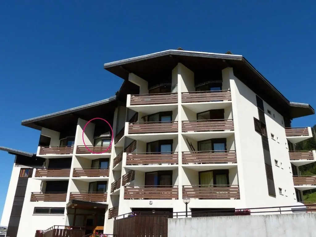 Accès direct pistes La Clusaz, 3 pièces, animaux acceptés - FR-1-304-151
