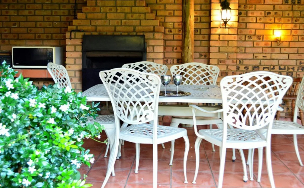 Kairos Home Guesthouse