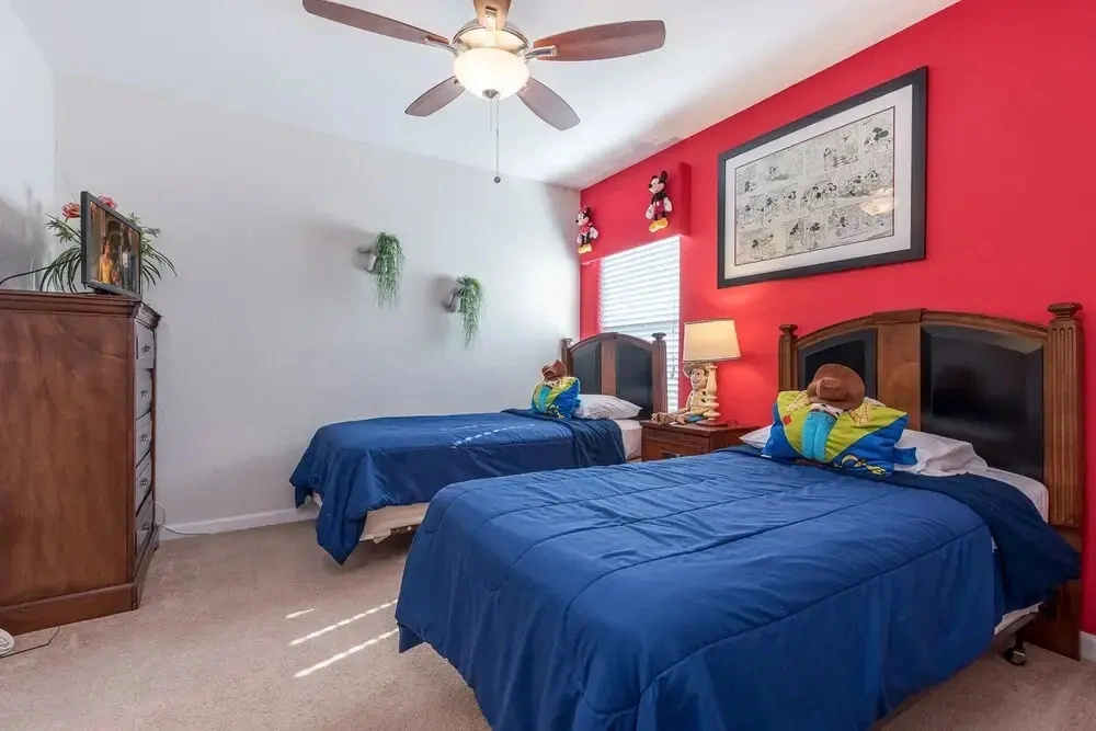 Luxury Retreat Windsor Hills 5 Br Home by RedAwning
