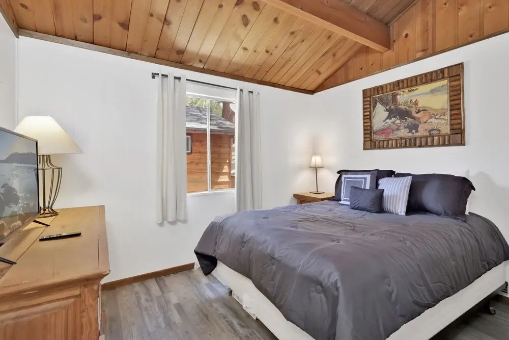2126-tennessee Retreat 1 Bedroom Home by RedAwning