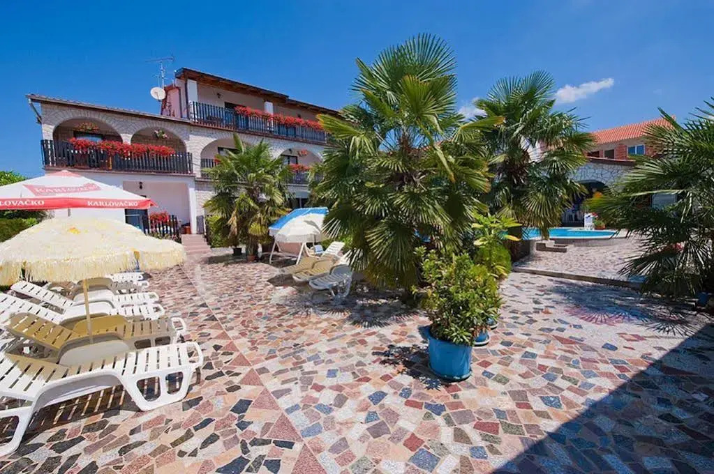 Apartments Paradis