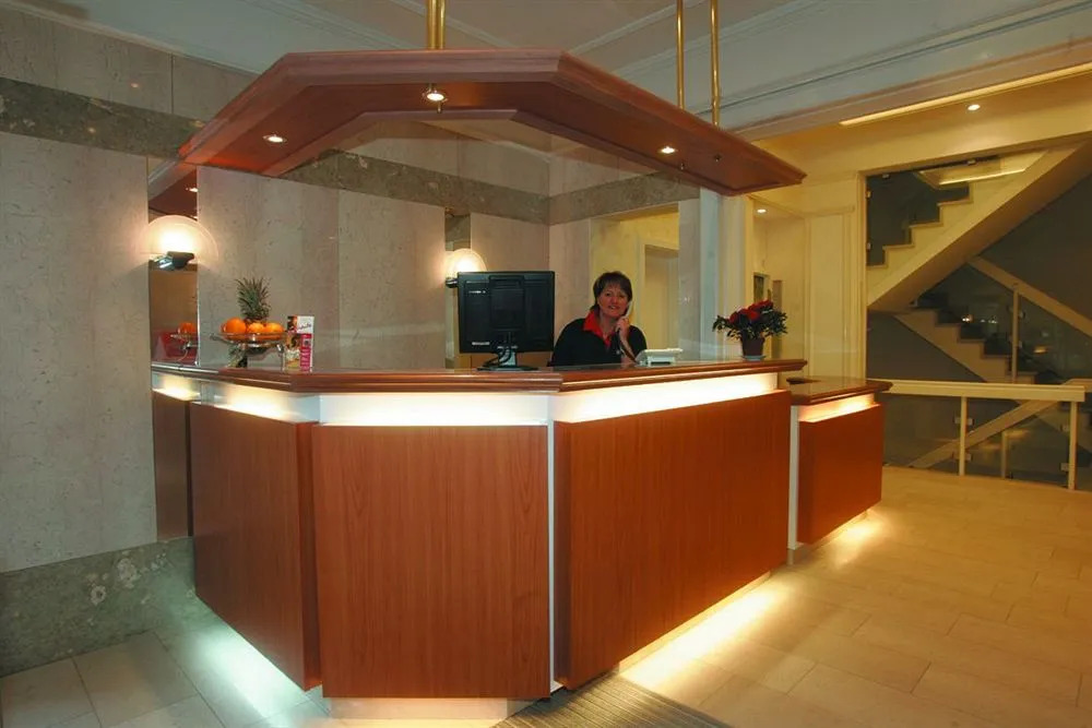 Traveller Hotel