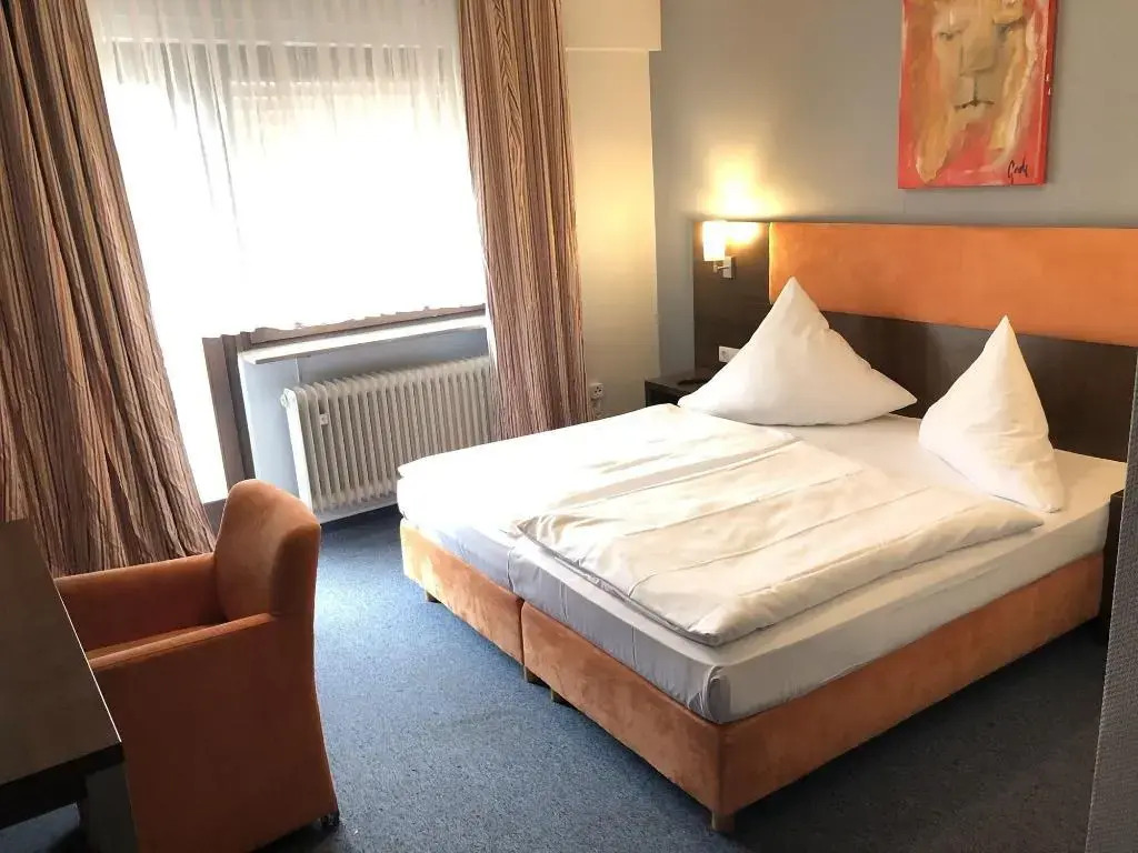Parkhotel Lindenhof - KOSTENLOSE PARKPLÄTZE