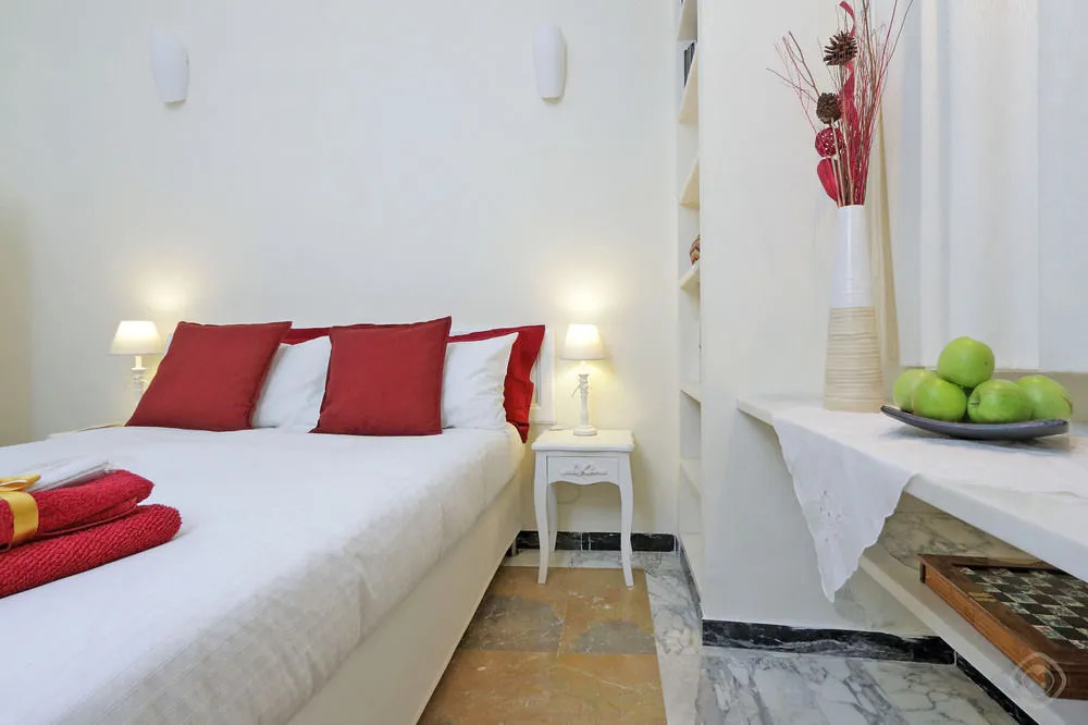 Coloseum apartments-St.John Lateran area